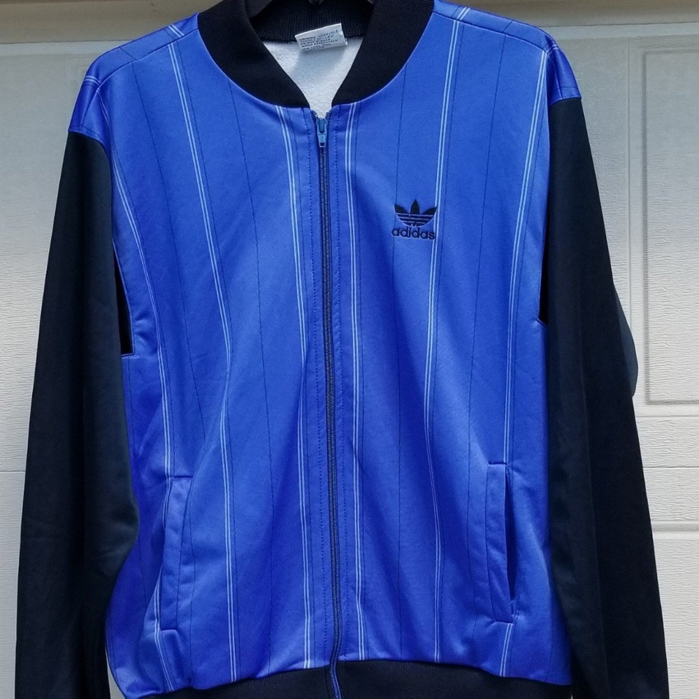 VINTAGE ADIDAS FULL ZIP UP